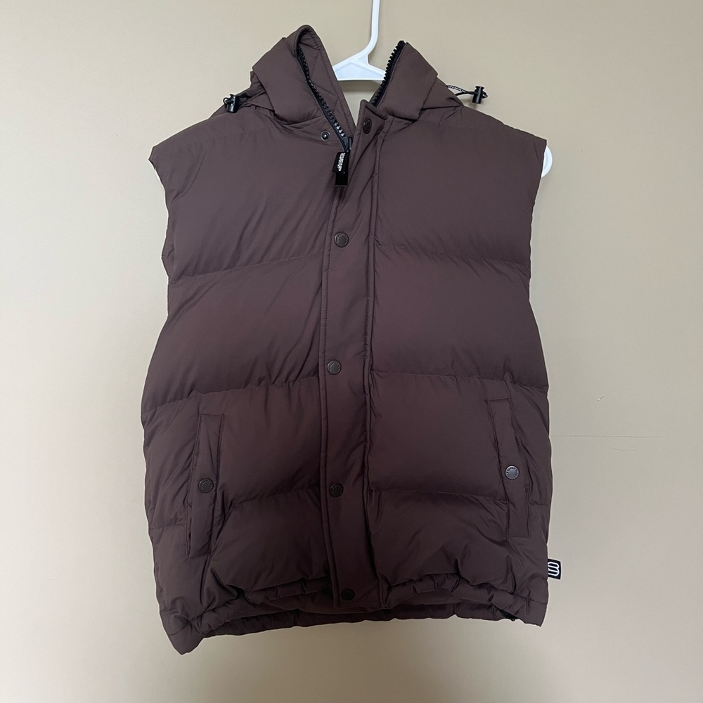 TNA ARITZIA Superpuff Vest